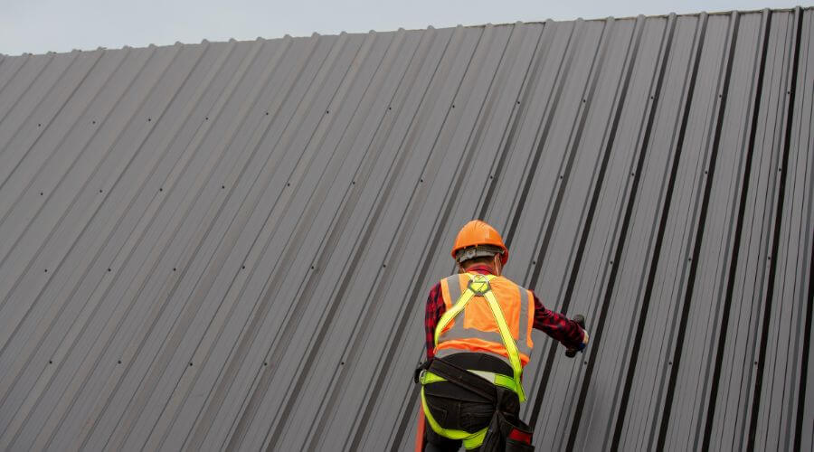 Professional metal roof installation services in Greenville, FL